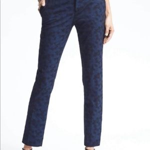 Ryan-Fit Slim Lightweight Wool Camo Floral Pant